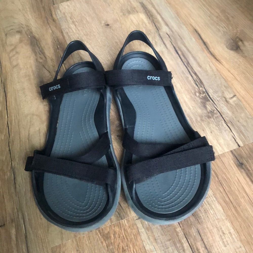 Crocs Strap Water Shoes